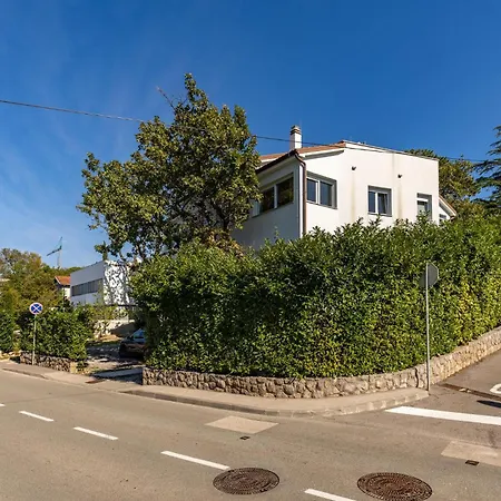 Apartman 2 Bedroom Amazing In Njivice