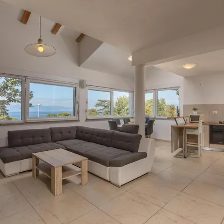 Apartman 2 Bedroom Amazing In Njivice